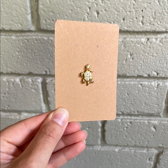 Charming Gold Tone Turtle Pin with Sparkly Rhinestone Accents - Picture 10 of 10